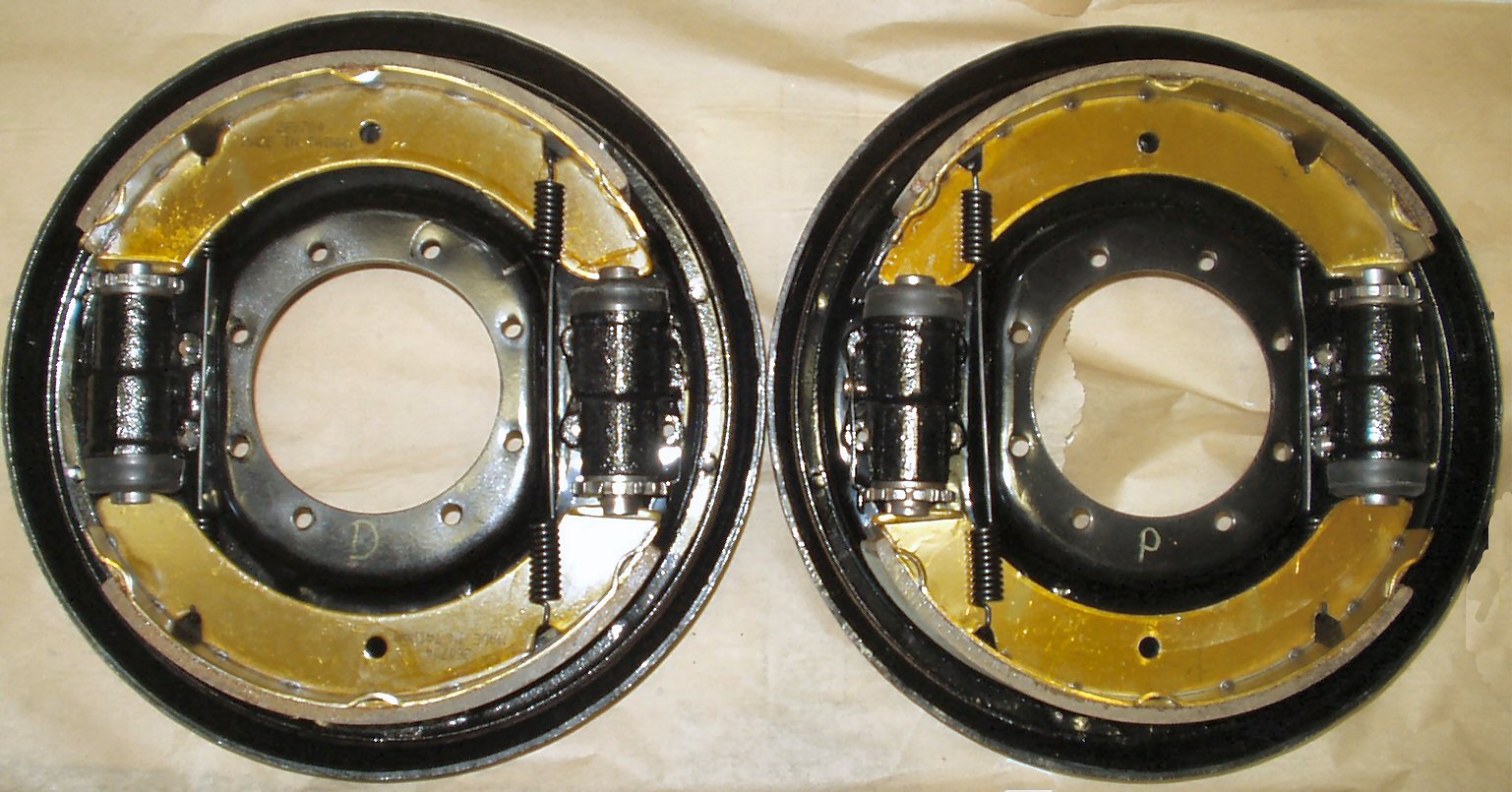 Assembling the Brake Shoes/Springs/Cylinders